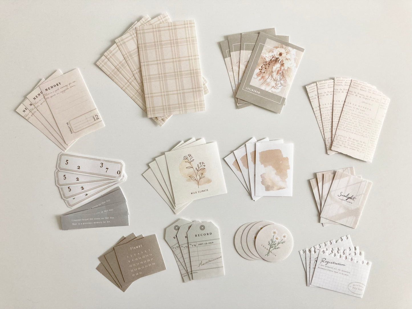 Paper Bundle Sticker Ivory
