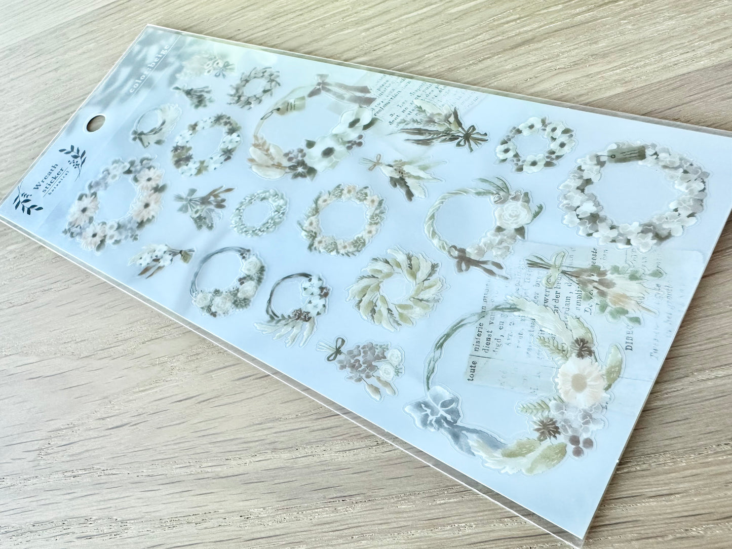Wreath Sticker Botanical Beige