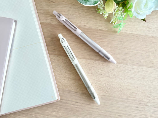 Kulepenn Uni-ball ZENTO Flow Model Black Ink